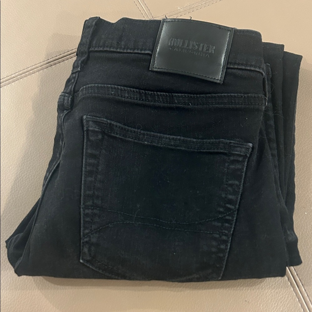 Hollister Men's Black skinny Jeans